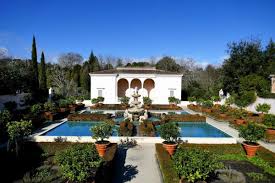 Hamilton Gardens New Zealand Just Me And A Boarding Pass In 2020 Living In New Zealand New Zealand North Island New Zealand