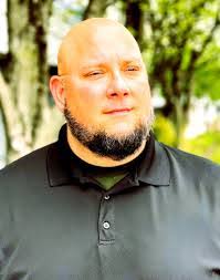 Chad Lesher's Instagram, Twitter & Facebook