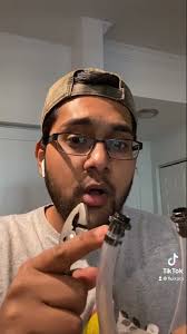 Water Cooling Guide: How to remove stubborn tubing from barb fittings?  #SHORTS