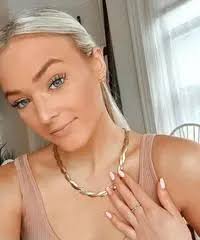 Promote with Mia Smith