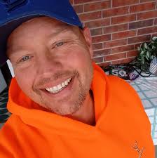 OUT NOW 💛 listen to my exclusive original version of "Crazy" by Patsy  Cline 💌 only