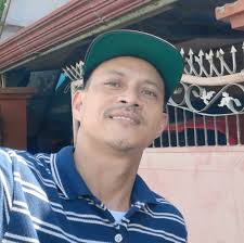 Leonel Waste Management Corporation, the garbage contractor accused by the  city government of Manila of supposedly abandoning its duties during the  holidays, has denied the allegations, asserting that the local government  still