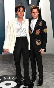 They are generally best known for their shared role in big daddy, but many boylovers know them better as zack (dylan) and cody (cole) in the disney show the suite life of zack and cody. Photos From 2020 Vanity Fair Oscars After Party E Online Cole Sprouse Dylan And Cole Dylan Sprouse Girlfriend