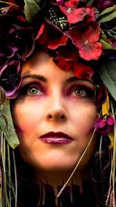 A beautiful shoot full of elements of the 1930's but in 2024. From two 42  year old gals:) Inspired as well by the music of @klavdia_petrivna (Your  songs are beautiful💕) makeup- @victoriabeckhambeauty