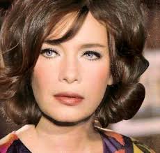 Όταν το άψυχο σώμα μιας γυναίκας εμφανίζεται στο ίδιο πάρκο όπου βρέθηκε ο φίλος του φίντσερ, η υπόθεση παίρνει μια εντελώς νέα τροπή, καθώς η χέιλι ανακαλύπτει μια συνωμοσία που θέτει τη ζωή. Tzenh Karezh Tzenh Karezh Added A New Photo