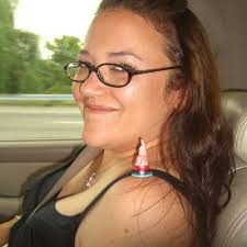 Amanda Sickler (@amandasickler)