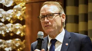 Preis: „Die Ministerin ist auf unserer Seite“