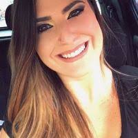 Patricia Mello's Instagram, Twitter & Facebook