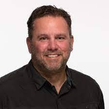 Kenneth Ehlers's Instagram, Twitter & Facebook