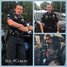 Pin By Cynthia Mccahill On Polizisten Men In Uniform Good Looking Men Cops