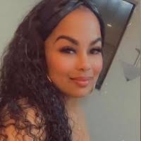 Tatyana Warren's Instagram, Twitter & Facebook