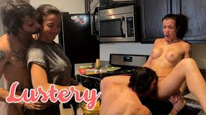 Horny Lustery Couple Fuck Before Thanksgiving Dinner!