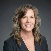 Liz Hawley's Instagram, Twitter & Facebook