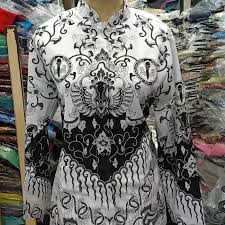 12 model baju dinas guru wanita modern gamis model baju seragam dinas guru wanita sebagai seorang pegawai negeri sipil pada hari tertentu anda pasti diwajibkan untuk mengenakan pakaian 10 model baju batik guru 2020 modis terbaru. Model Baju Batik Kerja Guru Simple Tetap Nyaman Dipakai