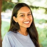 Kelsey Lally's Instagram, Twitter & Facebook