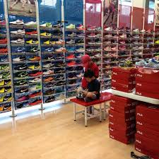 Number of stores 79 outlet locations in 32 states. Champs Sport Ciudad De Panama Panama