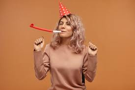 √ arti sugeng ambal warsa dalam bahasa jawa untuk orang tersayang. 39 Ucapan Ulang Tahun Bahasa Jawa Dan Artinya Penuh Makna Yang Bikin Berkesan Kapanlagi Com