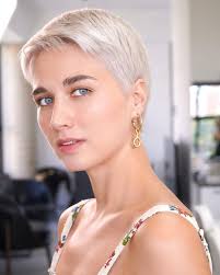 28 Summer Hairstyles for Short Hair 2024: The Edgy Pixie Cut