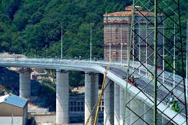 Maybe you would like to learn more about one of these? Genova Quei Punti Ciechi Del Nuovo Ponte