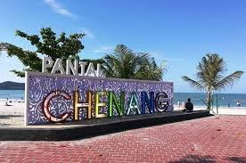 Underwater world langkawi merupakan salah satu tempat menarik di langkawi yang telah beroperasi sejak tahun 1995 & menjadi pemandangan pantai ini waktu petang ketika matahari sedang berlabuh di ufuk barat juga sangat menarik untuk anda nikmati bersama yang tersayang. Pantai Cenang Waktu Malam Pakej Langkawi Bajet Facebook