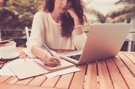 His course, copywriting academy, is a virtual tome of writing wisdom with over 70 lessons and bonus materials. Filthy Rich Writer Reviews Copywriting Course Budgeting Is A Challenge