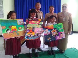 Informasi video ( durasi : Membuat Poster Tentang Kesehatan Halaman 101 Belajar Kurikulum 2013