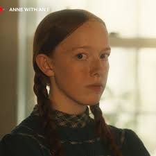 Anne with an E meets Vickie with an E 👒