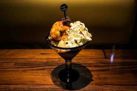 Longhorn steakhouse is a casual steakhouse restaurant chain founded in atlanta, georgia in 1981. I Ate The Same Meal At Outback And Longhorn Steakhouse To See Which Would Do It Better And The Winner Was Superior In Every Way Except Service Businessinsider India