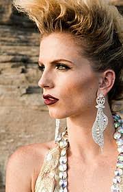 Tara Grace Elizabeth Model