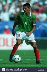 Según información de medios ecuatorianos, nacho ambriz voltearía a su ex equipo para buscar el fichaje de ángel mena, delantero de la fiera, como uno de sus primeros. Pin En Como Mexico No Hay Dos