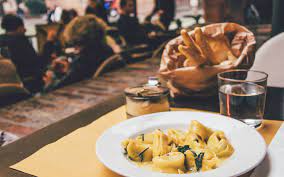 We did not find results for: Bologna Tipps Das Leckerste Essen Der Stadt Travellers Insight
