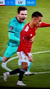 Il est marié à susan devlin et ils ont une fille : ØªÙˆÙŠØªØ± Footballfunnys Ø¹Ù„Ù‰ ØªÙˆÙŠØªØ± Andy Robertson Tried To Distract Mason Greenwood By Shouting In His Ears Greenwood Still Scored Https T Co Iyfewplnfa