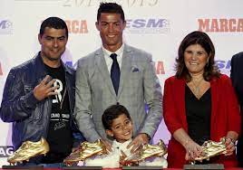 Update information for dolores aveiro ». Portugal Legend Cristiano Ronaldo Saved Brother Hugo Aveiro From Drink And Drug Addiction And Paid For His Rehab