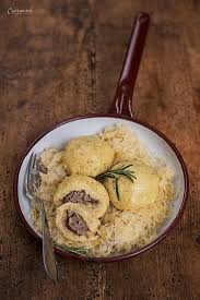 Rezept Fur Traditionelle Fleischknodel Klassiker Aus Osterreich Rezepte Klosse Rezept Knodel