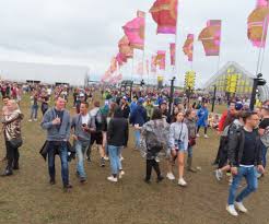 Waar het vroeger vooral om de muziek ging zonder al te veel. Festival Report Pukkelpop 2019 Photos Videos Joythewanderer