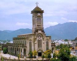 Nhà thờ Chính tòa Nha Trang