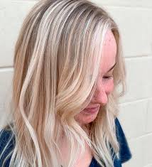 You'll want clean, dry hair for this type of appointment. Can I Dye My Hair After Using A Toner How Long Should I Wait To Do It
