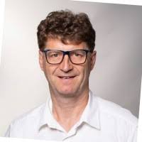 40+ Profile mit dem Suchbegriff „Hemminger“