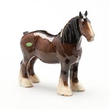 Falabella miniature horse association (fmha). Ein Beswick Modell Eines Dark Bay Shire Horse Keramik Porzellan Europaisch Auctionet
