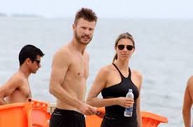 Ator e apresentadora andaram de bicicleta pela lagoa na manhã deste sábado, 21. Fernanda Lima Diz Que Nao Tem Tempo Para Fazer Sexo Com O Maridao Rodrigo Hilbert Entretenimento R7 Famosos E Tv