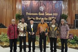 Klik di sini untuk informasi lebih lanjut : Uksw Ganjar 3 Alumninya Penghargaan Siapa Saja