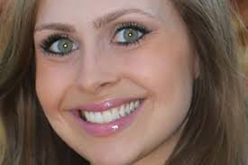 Texas Rose overcame 'terrifying' abusive childhood for career as social  worker