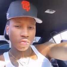 Listen to White Iverson