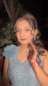 reel #trending #explore #instagram #makeup #trendy #réel #loveyourself  #viral Makeup & hairdo : @makeupbymanvi