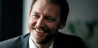 Football-mad US shipping lawyer Rick Whelan dies aged 65