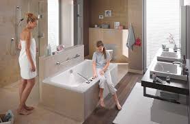 Meuble de salle de bain simple vasque. Agencer Une Salle De Bains Avec Une Douche Et Une Baignoire