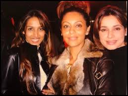 Neelam was red with embarrassment. Neelam Kothari Shares A Priceless Throwback Picture With Malaika Arora And Gauri Khan Says Certain Memories Never Fade Hindi Movie News Times Of India