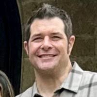 Justin Doles's Instagram, Twitter & Facebook