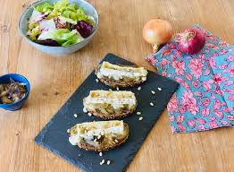 Consultez notre portail et sélectionnez une ou plusieurs recettes d'entrées. Invitez Le Fromage De Chevre Dans Votre Brunch Avec Nos Idees Recettes Soignon