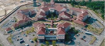 There all academic fields are available for short courses, diplomas, bachelors's, masters's, and ph.d. 6 Noted Malaysian Public Institutes Where You Can Study A I